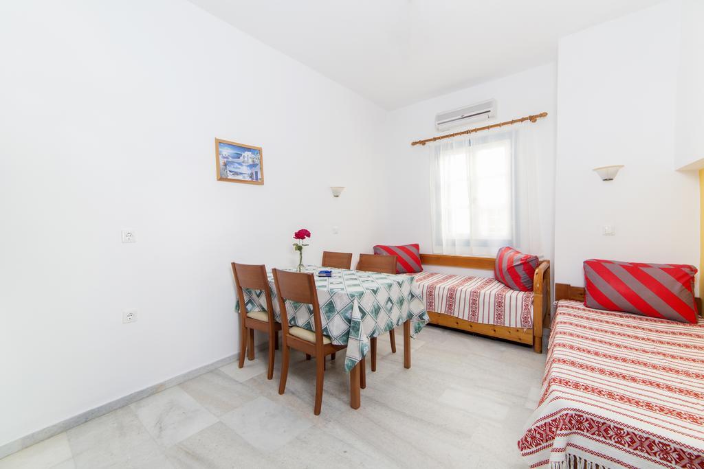 Astra Apartments آغيوس بروكوبيوس الغرفة الصورة