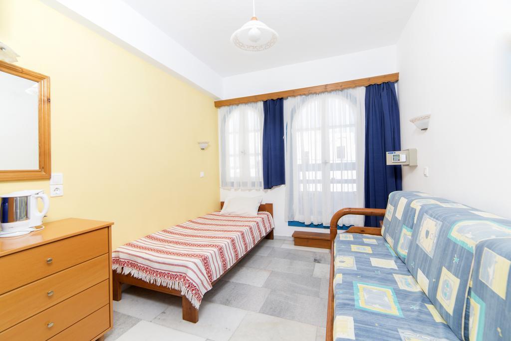 Astra Apartments آغيوس بروكوبيوس الغرفة الصورة